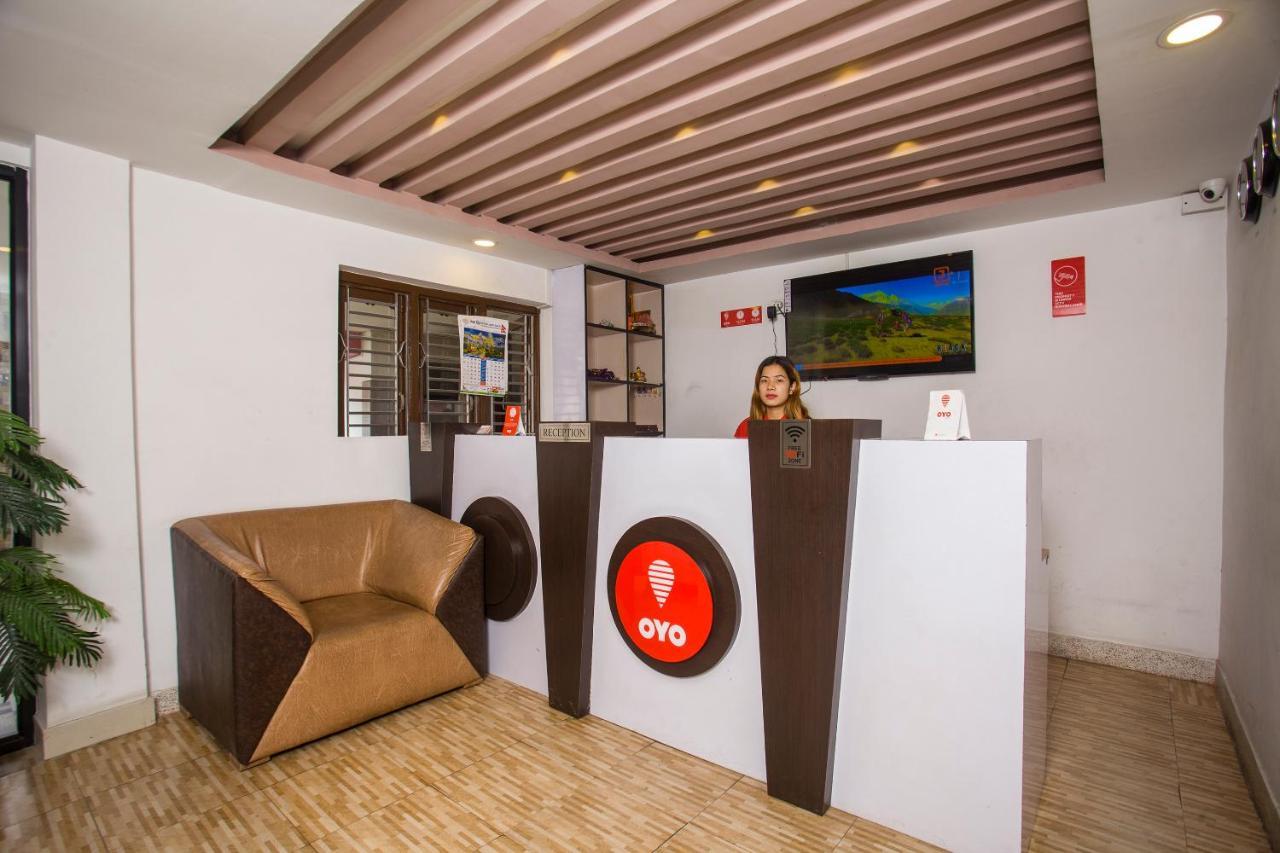 Oyo 104 Hotel Baltic Inn Kathmandu Ngoại thất bức ảnh