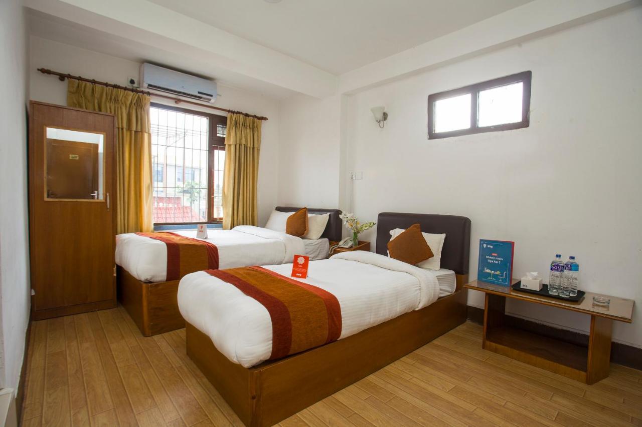 Oyo 104 Hotel Baltic Inn Kathmandu Ngoại thất bức ảnh
